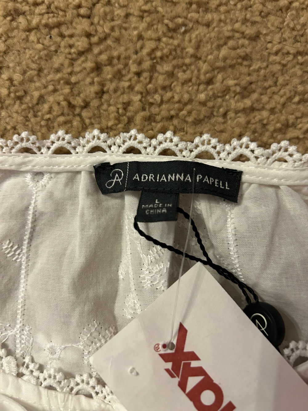 floral appliqué shirt - Picture 3 of 4